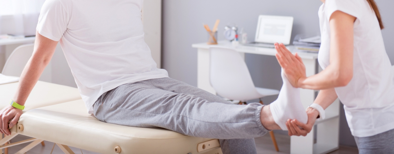 physical-therapy-clinic-foot-pain-relief-maccio-physical-therapy-troy-ny